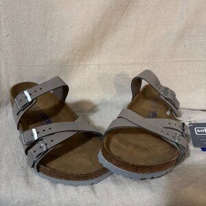 Adorable NWT Taupe Birkenstock Sandals Size 39 8.5